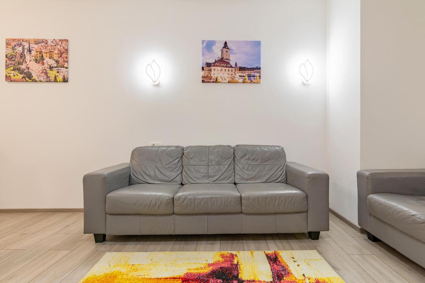 Old Town By Mm Host Apartment Brasov Luaran gambar